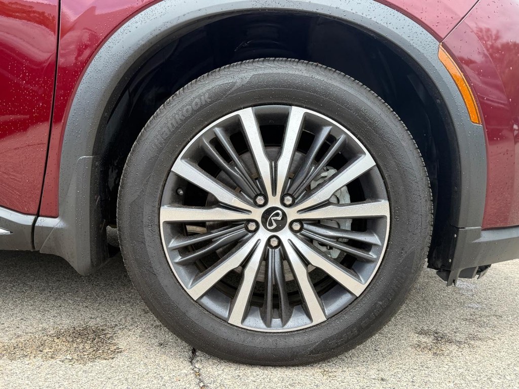 INFINITI QX60 Vehicle Full-screen Gallery Image 09