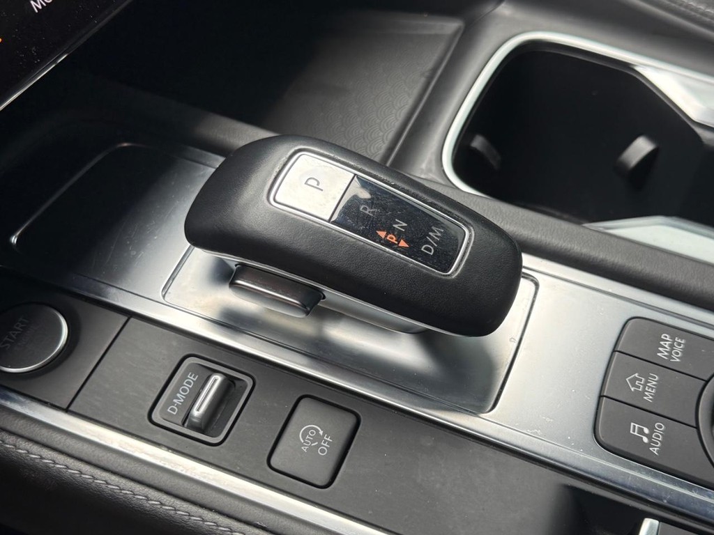 INFINITI QX60 Vehicle Full-screen Gallery Image 22