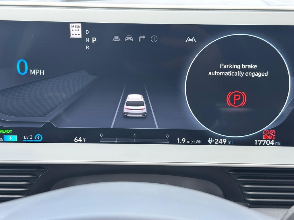 Hyundai IONIQ 5 Vehicle Full-screen Gallery Image 22
