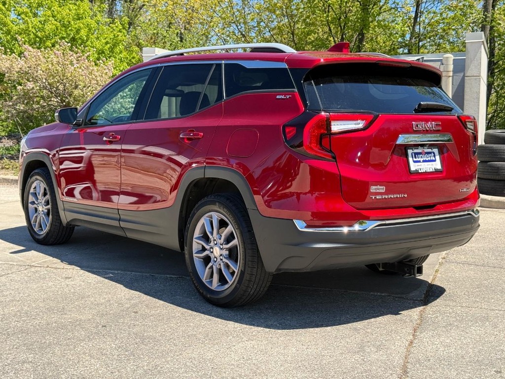 GMC Terrain Vehicle Full-screen Gallery Image 05