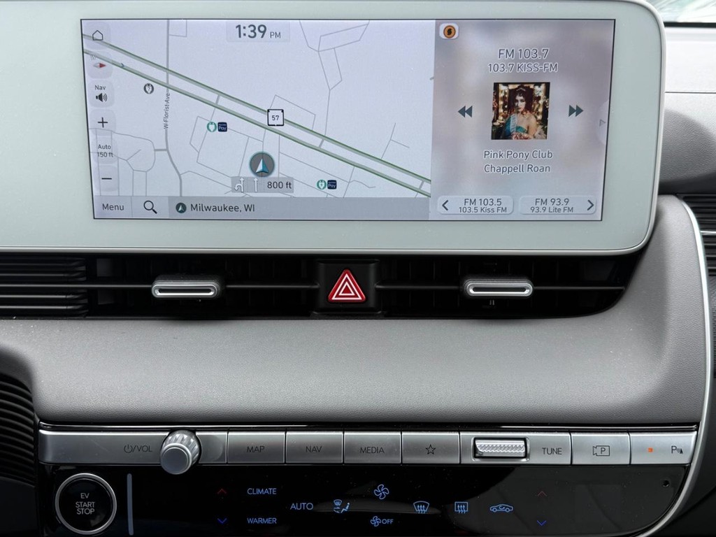 Hyundai IONIQ 5 Vehicle Full-screen Gallery Image 19