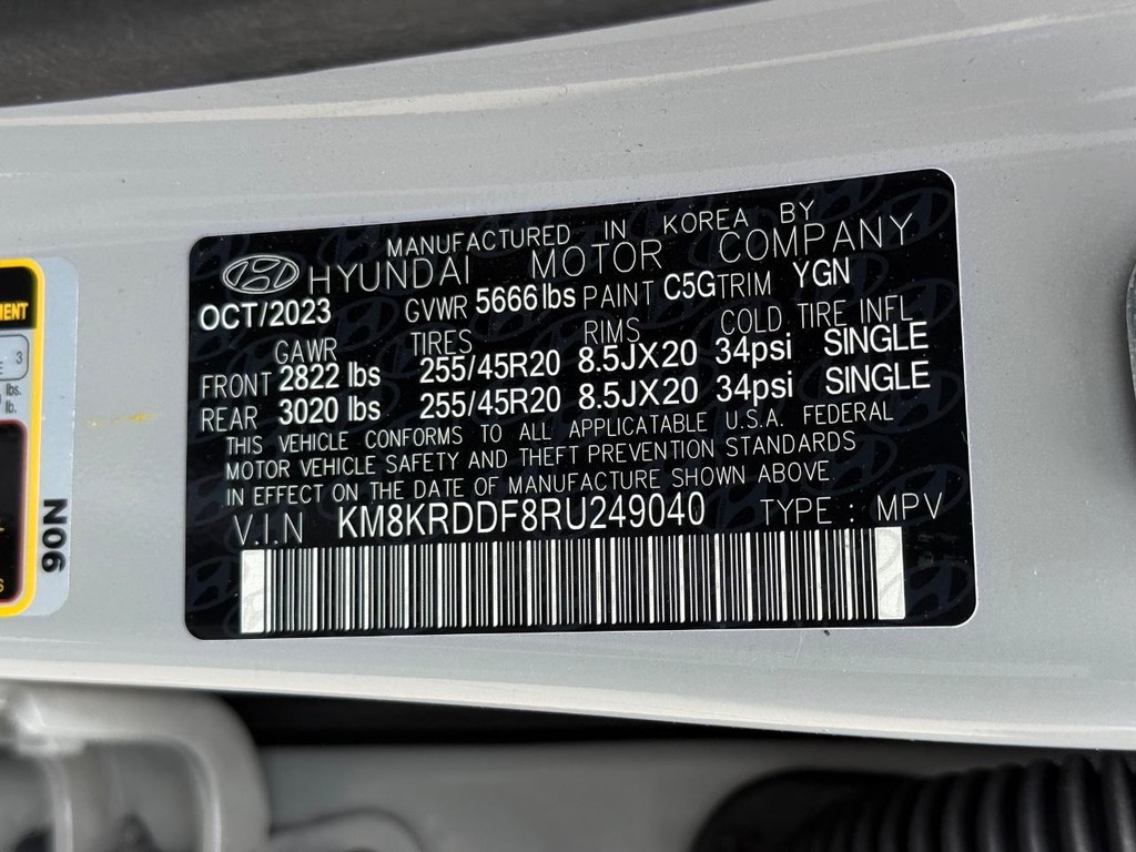Hyundai IONIQ 5 Vehicle Full-screen Gallery Image 26