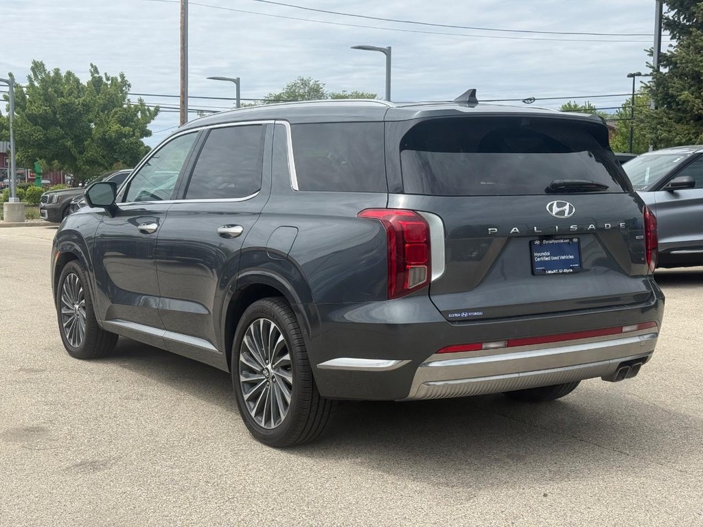 Hyundai Palisade Vehicle Full-screen Gallery Image 05