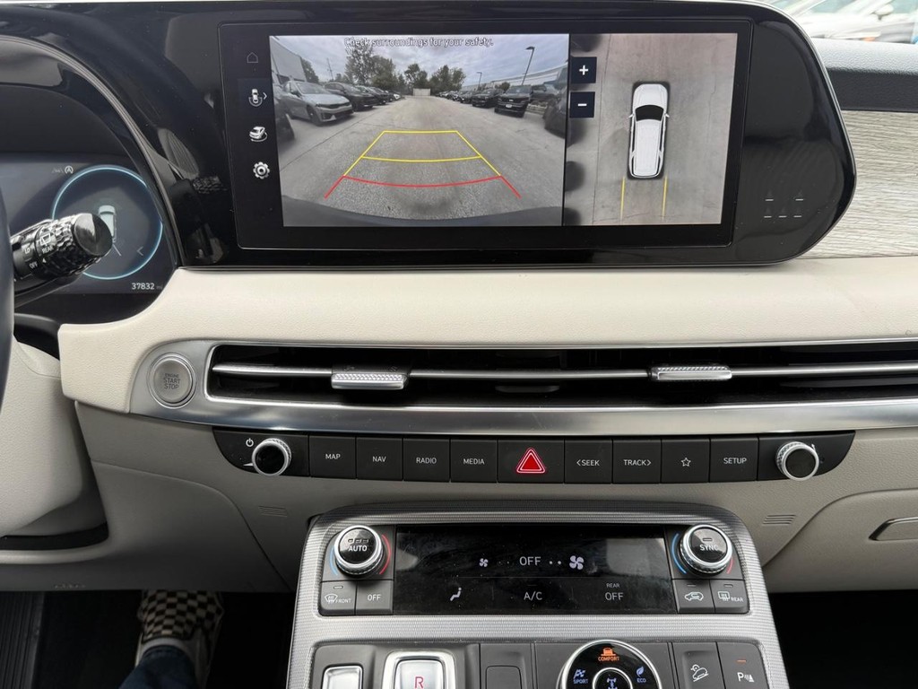 Hyundai Palisade Vehicle Full-screen Gallery Image 20