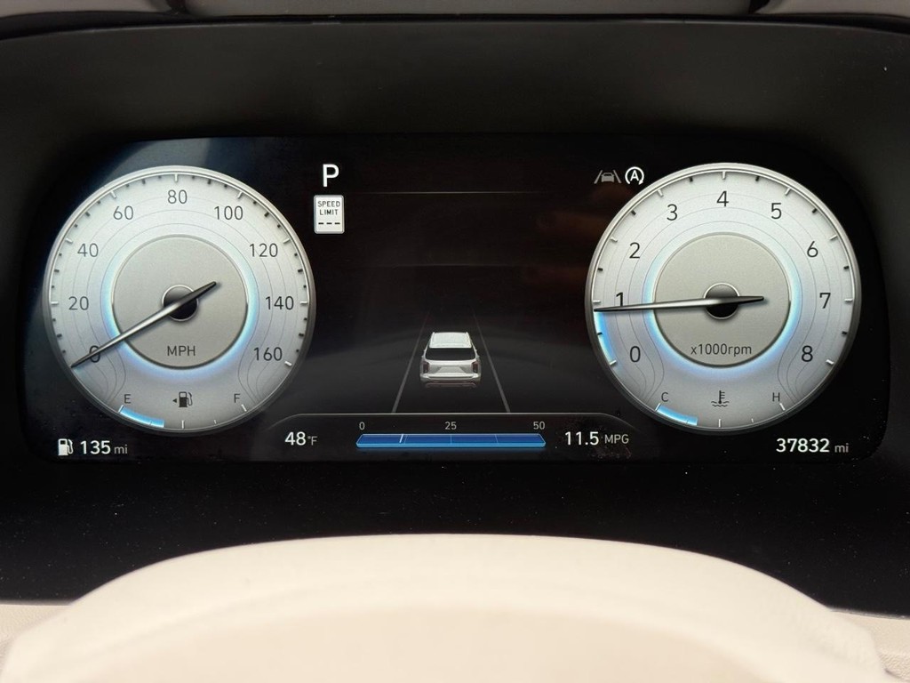Hyundai Palisade Vehicle Full-screen Gallery Image 24