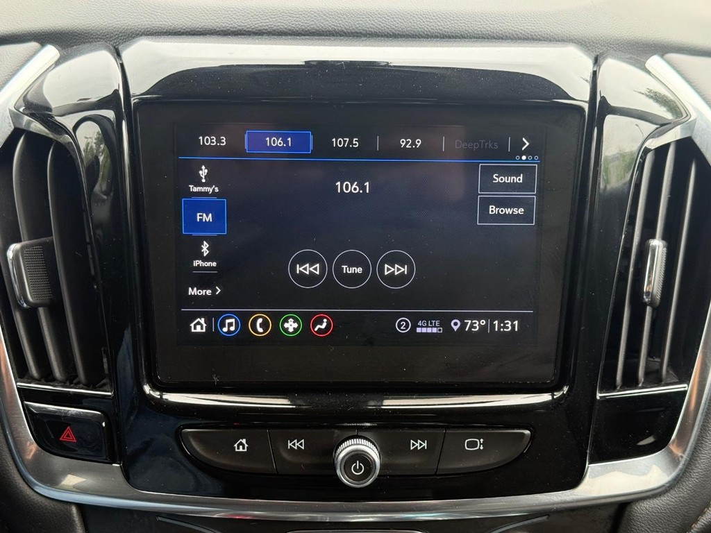 Chevrolet Traverse Vehicle Full-screen Gallery Image 18