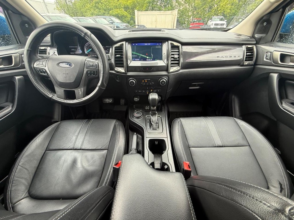 Ford Ranger Vehicle Full-screen Gallery Image 12