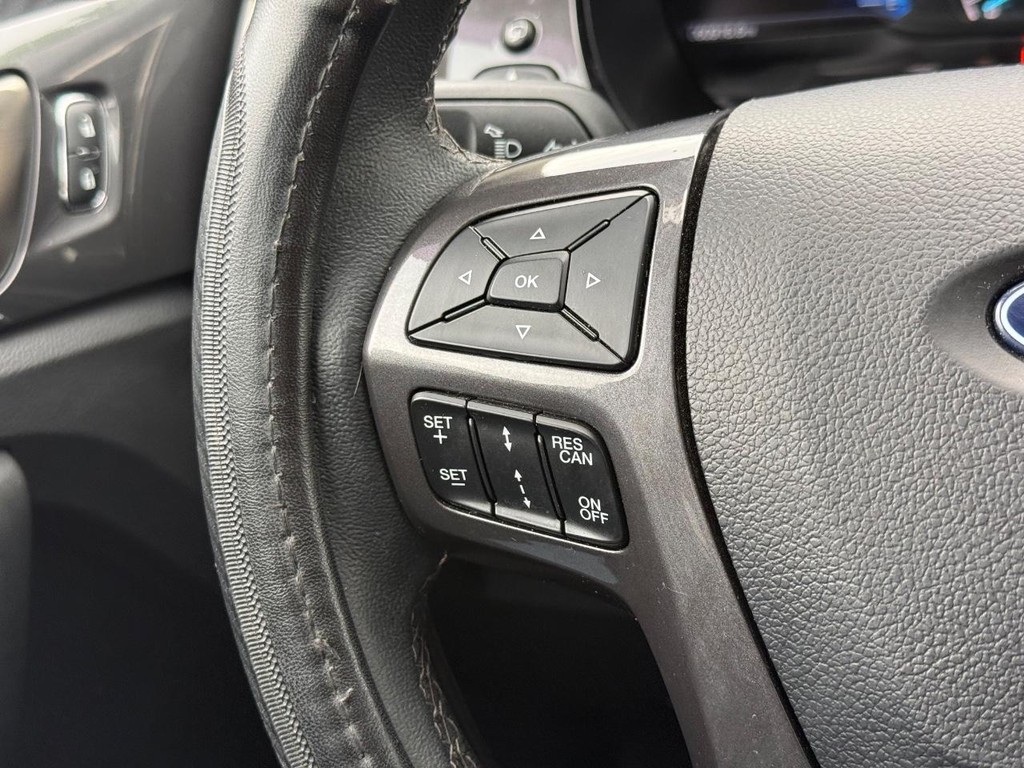Ford Ranger Vehicle Full-screen Gallery Image 14