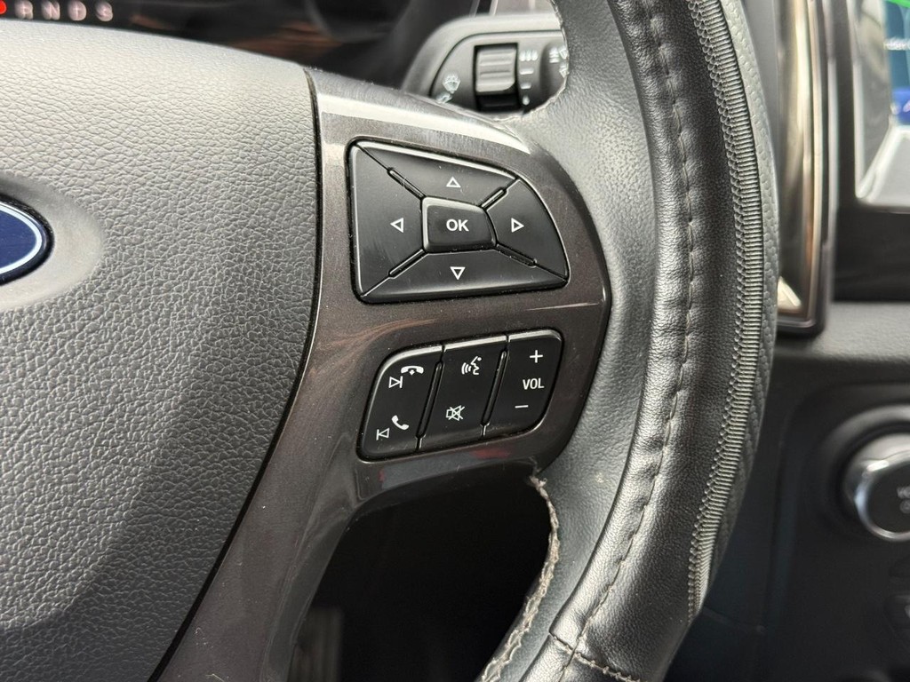 Ford Ranger Vehicle Full-screen Gallery Image 15