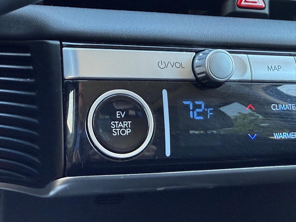 Hyundai IONIQ 5 Vehicle Full-screen Gallery Image 18
