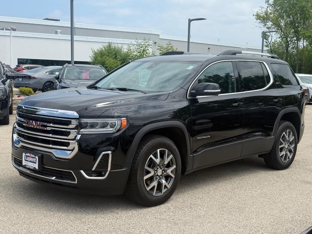 GMC Acadia Vehicle Full-screen Gallery Image 07