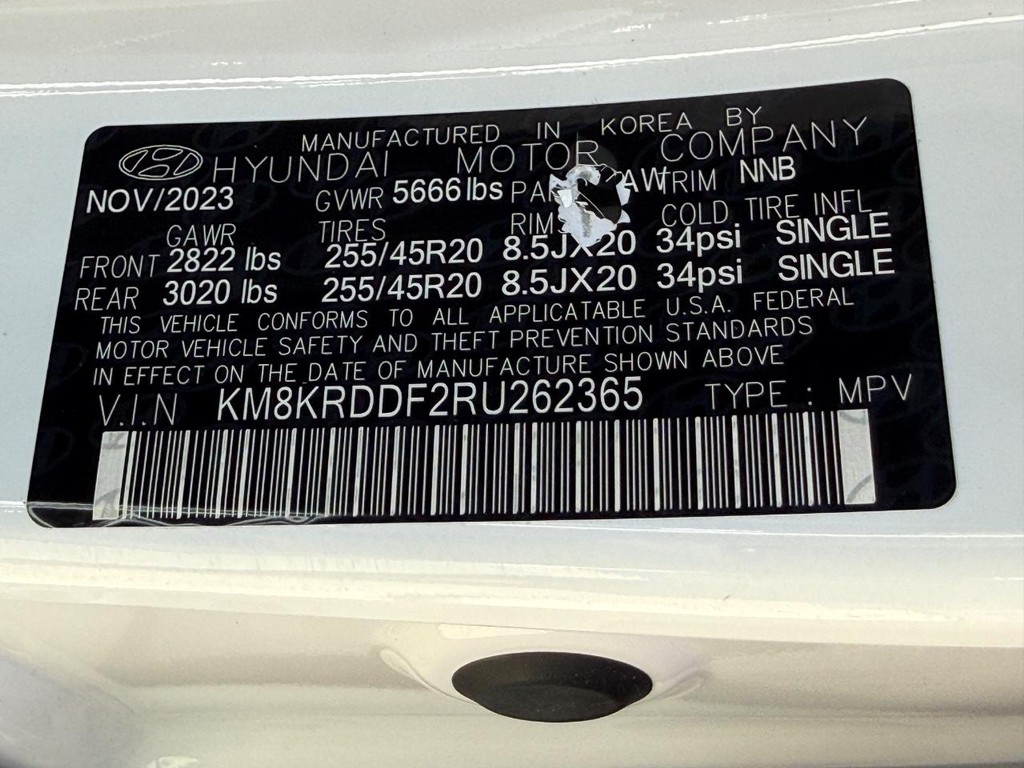 Hyundai IONIQ 5 Vehicle Full-screen Gallery Image 26