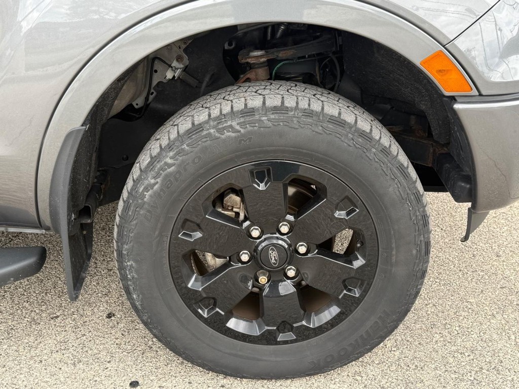 Ford Ranger Vehicle Full-screen Gallery Image 09