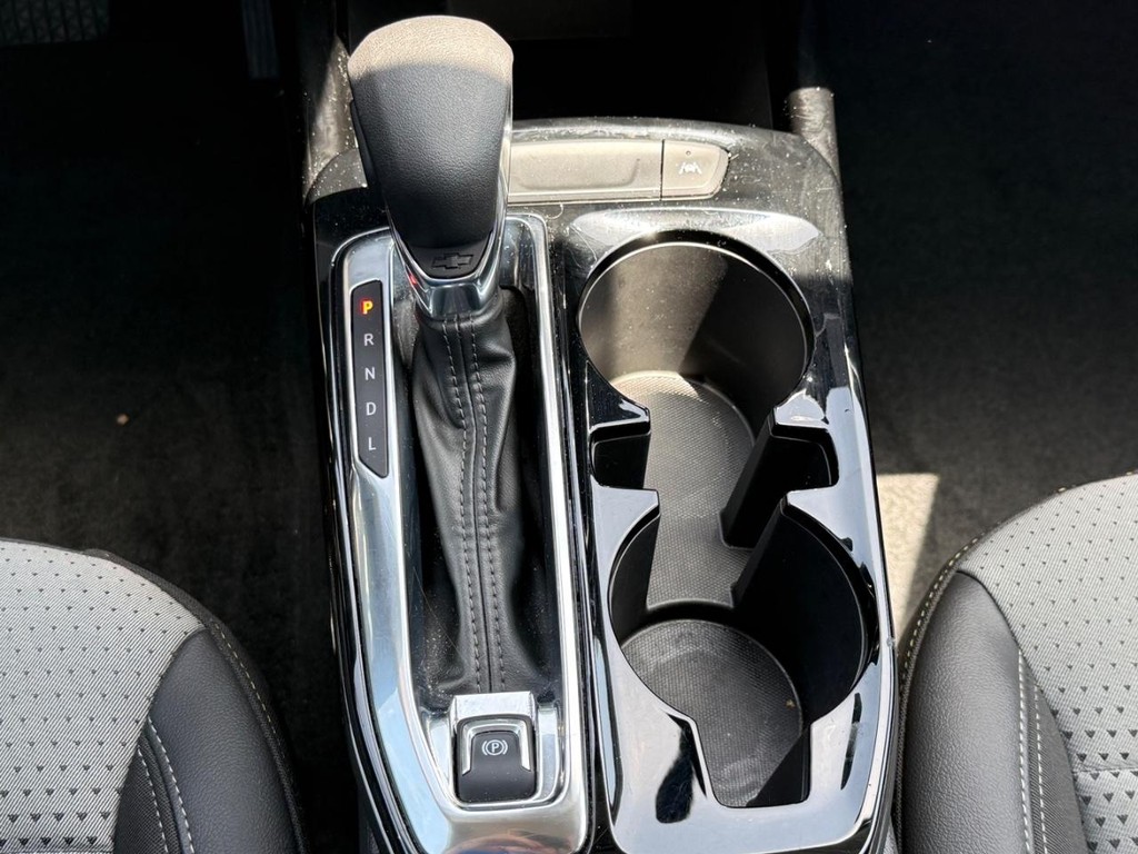 Chevrolet Trax Vehicle Full-screen Gallery Image 19