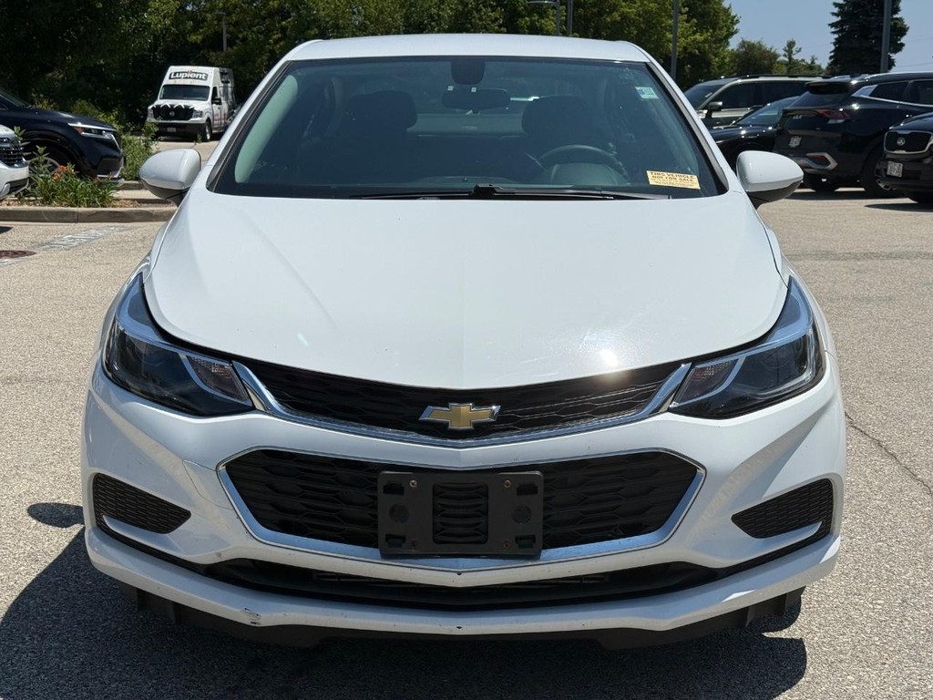 Chevrolet Cruze Vehicle Full-screen Gallery Image 07