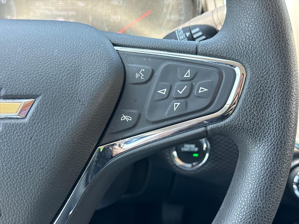 Chevrolet Cruze Vehicle Full-screen Gallery Image 15