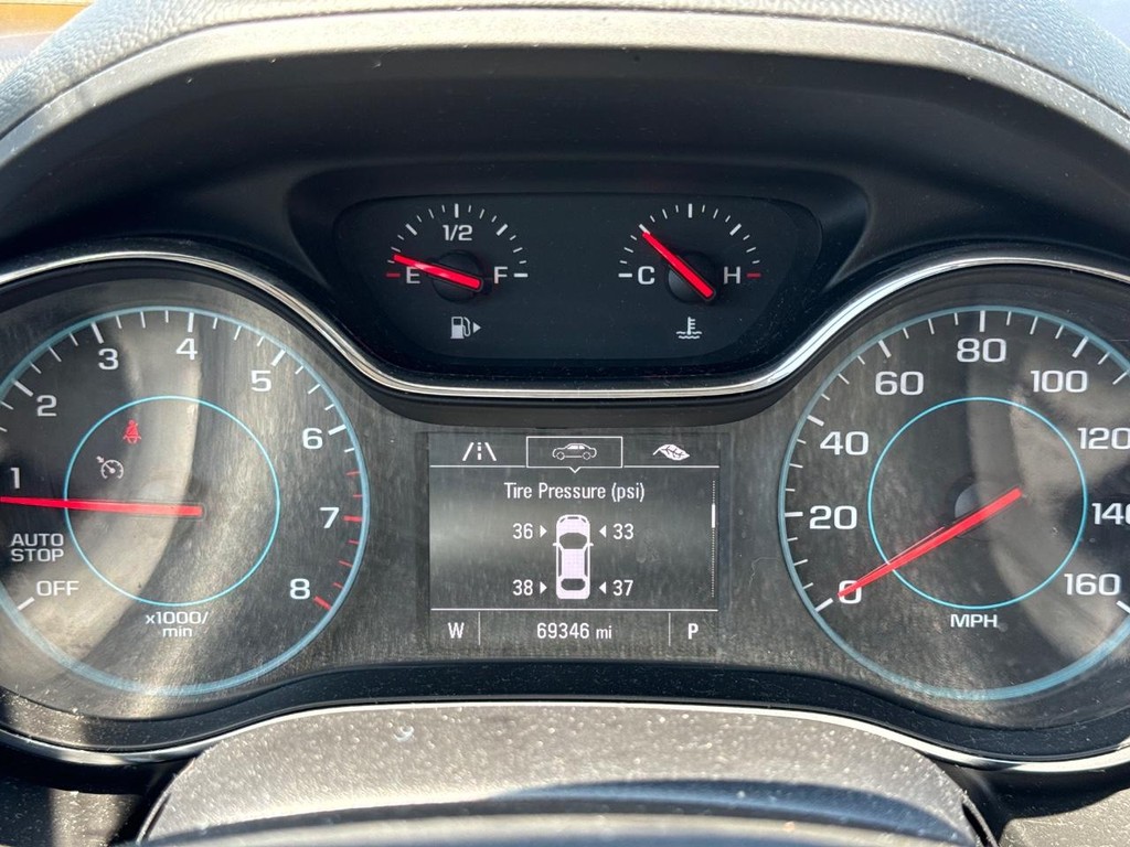 Chevrolet Cruze Vehicle Full-screen Gallery Image 21
