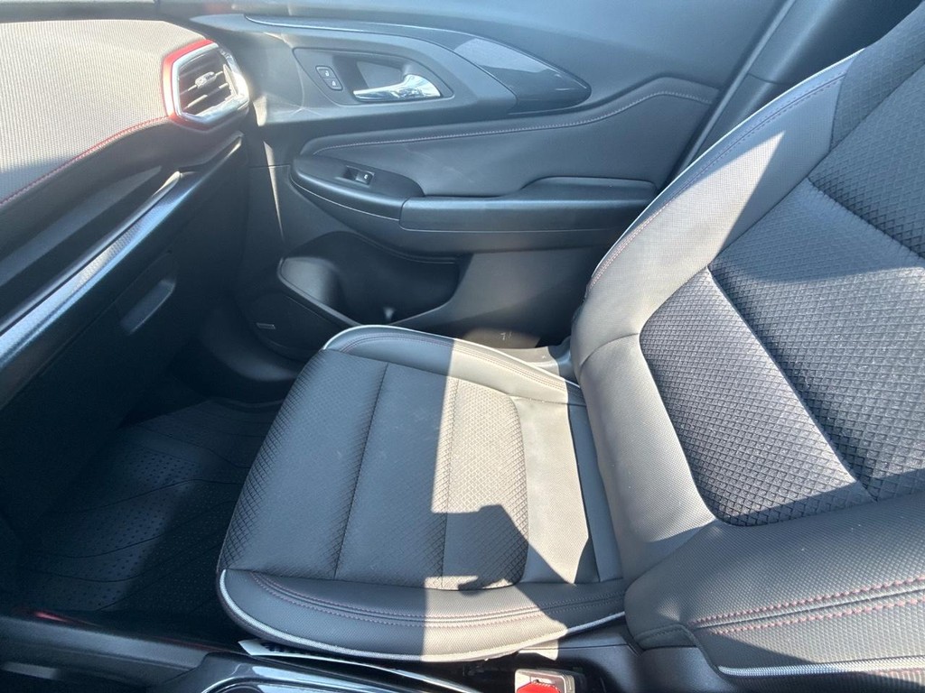 Chevrolet TrailBlazer Vehicle Full-screen Gallery Image 23