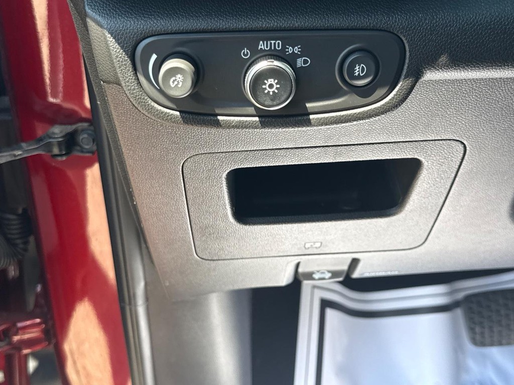Chevrolet TrailBlazer Vehicle Full-screen Gallery Image 25