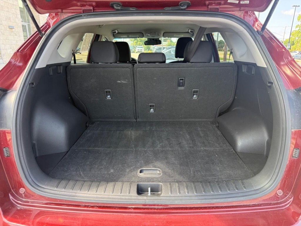 Hyundai Tucson Vehicle Full-screen Gallery Image 05