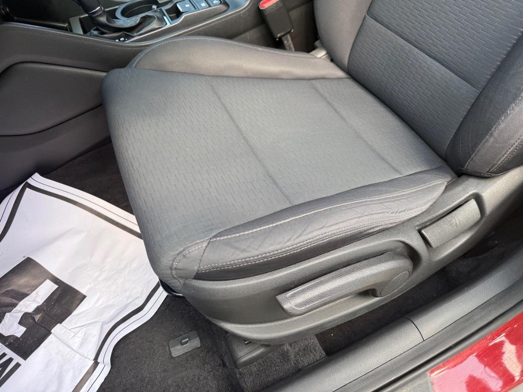 Hyundai Tucson Vehicle Full-screen Gallery Image 25