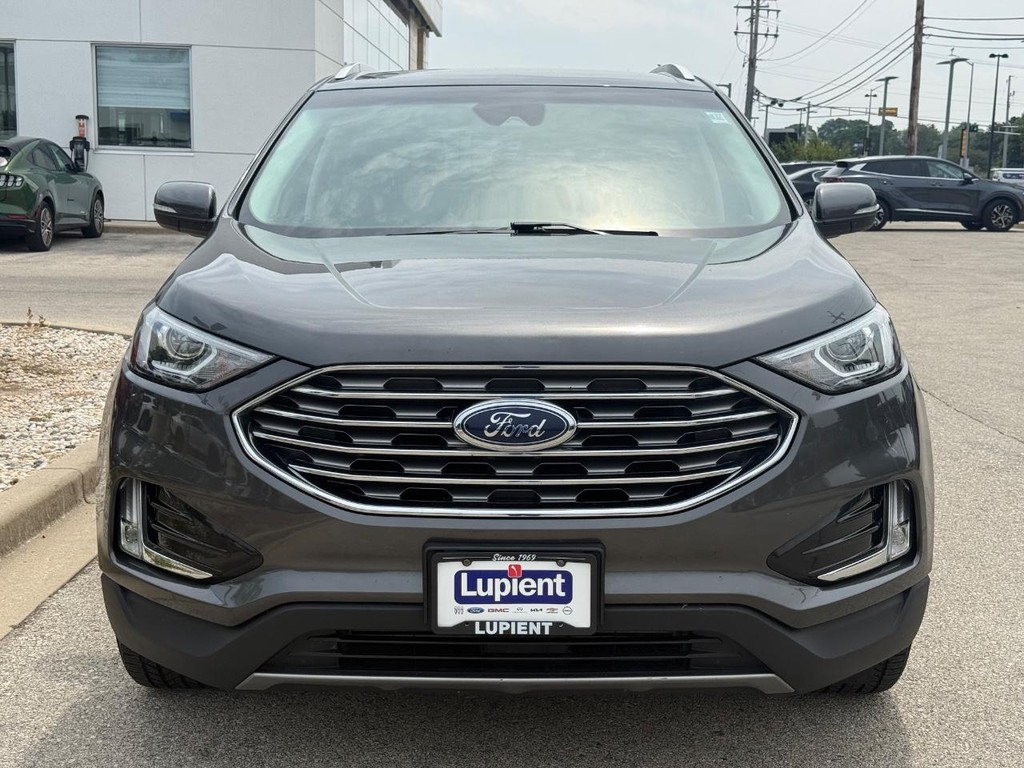 Ford Edge Vehicle Full-screen Gallery Image 08