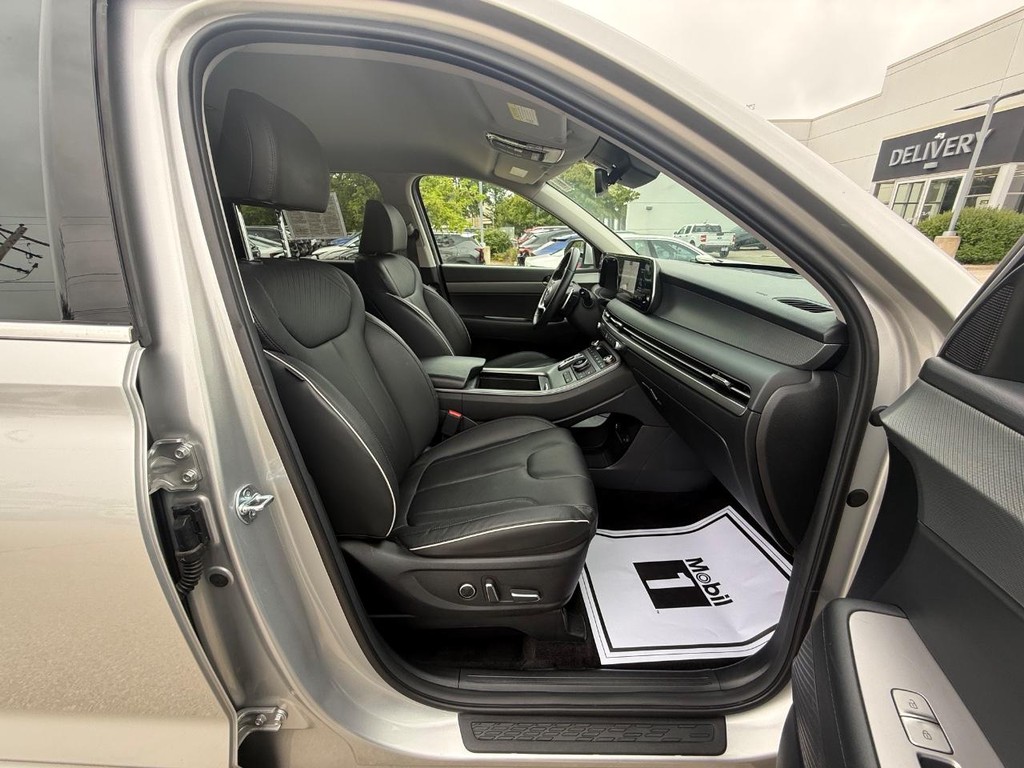 Hyundai Palisade Vehicle Full-screen Gallery Image 10