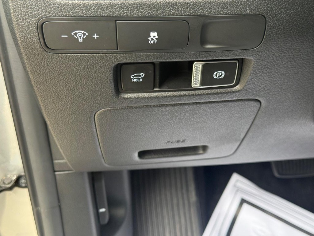 Hyundai Palisade Vehicle Full-screen Gallery Image 24