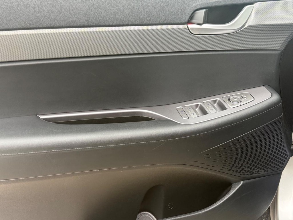 Hyundai Palisade Vehicle Full-screen Gallery Image 26