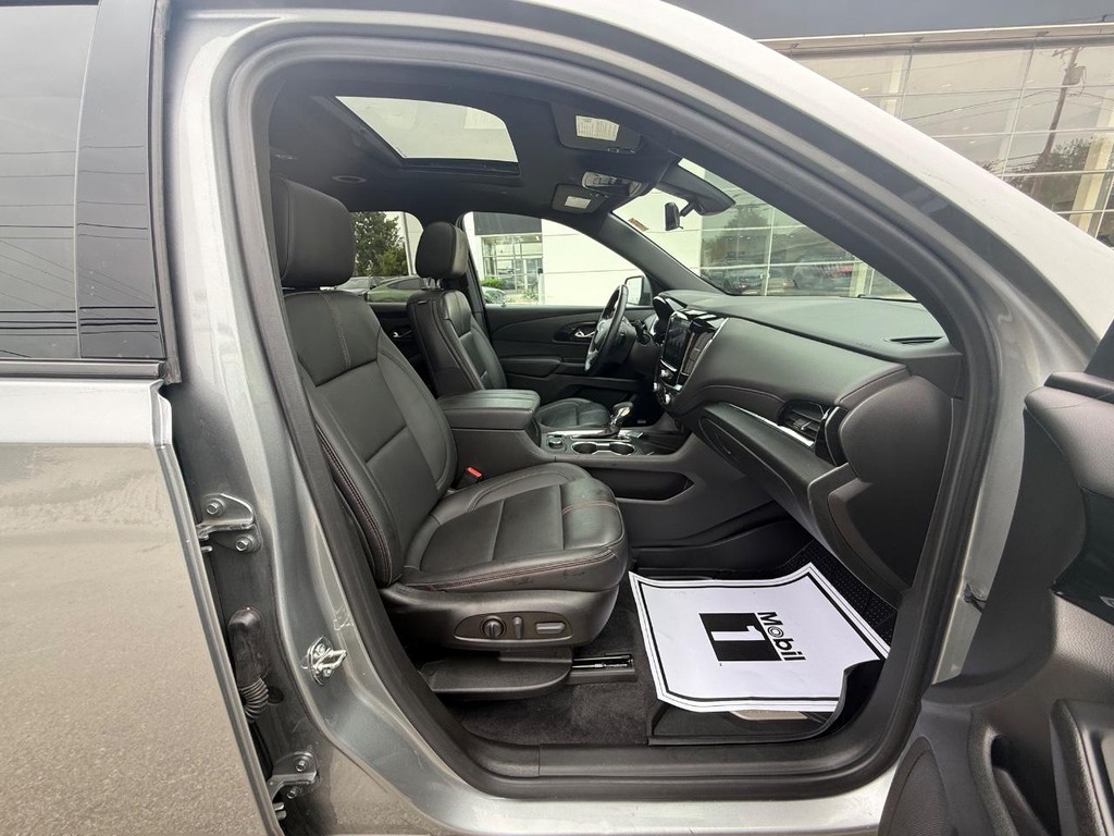 Chevrolet Traverse Vehicle Full-screen Gallery Image 10