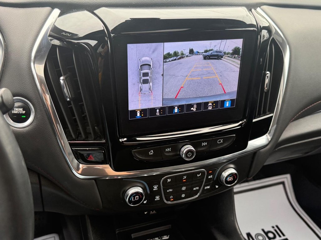 Chevrolet Traverse Vehicle Full-screen Gallery Image 23