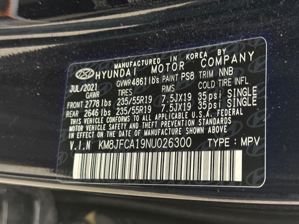 Hyundai Tucson Hybrid Vehicle Full-screen Gallery Image 25