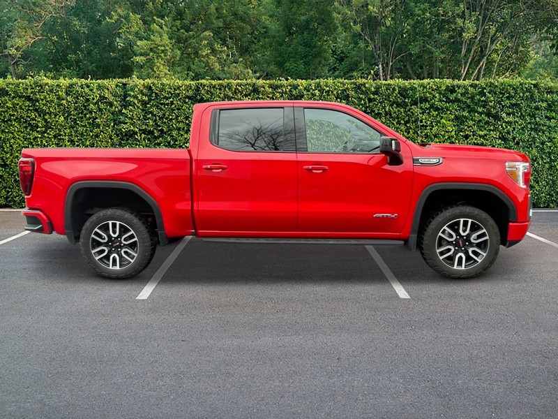 2022 GMC Sierra 1500 Limited 4WD AT4 Crew Cab photo