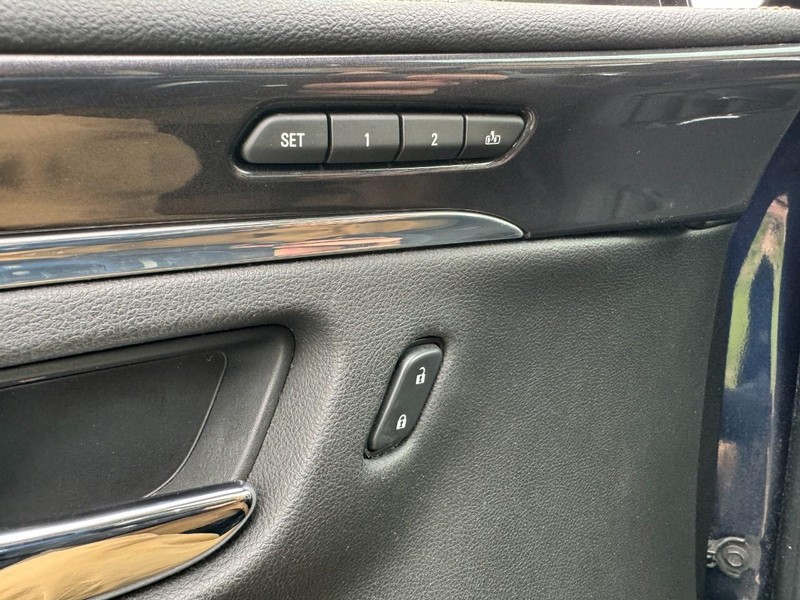 2015 Chevrolet Impala LTZ photo