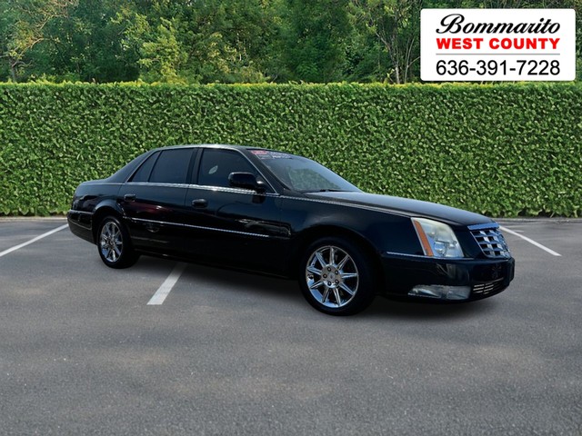 2010 Cadillac DTS w/1SC at West County Pre-Owned Center in Ellisville MO