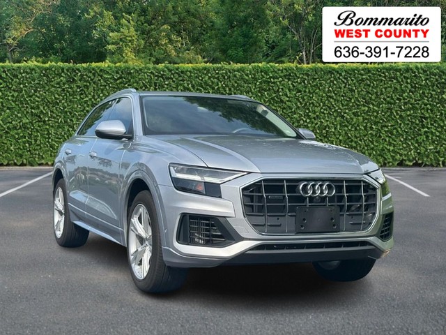 Ellisville MO 2022 Audi Q8 more details - audi q8