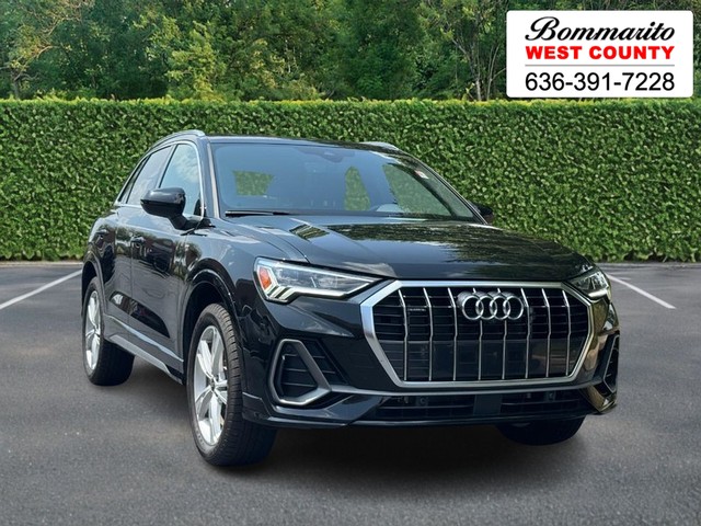 Ellisville MO 2024 Audi Q3 more details - audi q3