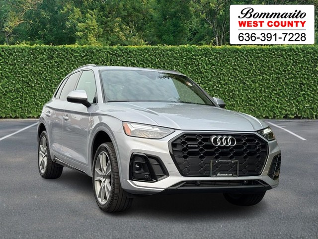 Ellisville MO 2025 Audi Q5 more details - audi q5