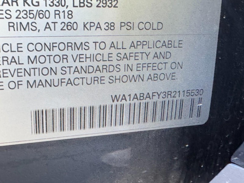 Audi Q5 Vehicle Full-screen Gallery Image 25