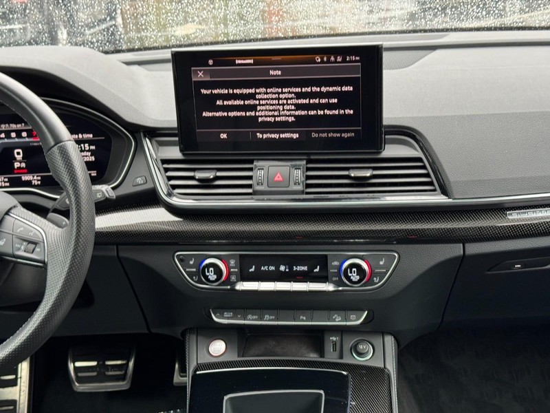 Audi SQ5 Sportback Vehicle Full-screen Gallery Image 13