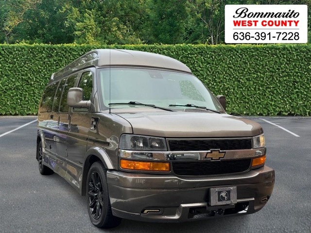 Ellisville MO 2021 Chevrolet Express Passenger more details - chevrolet express passenger