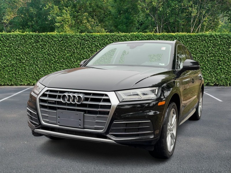 Audi Q5 Vehicle Full-screen Gallery Image 06