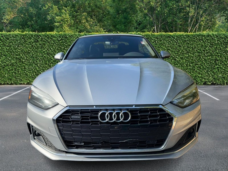 Audi A5 Cabriolet Vehicle Full-screen Gallery Image 07