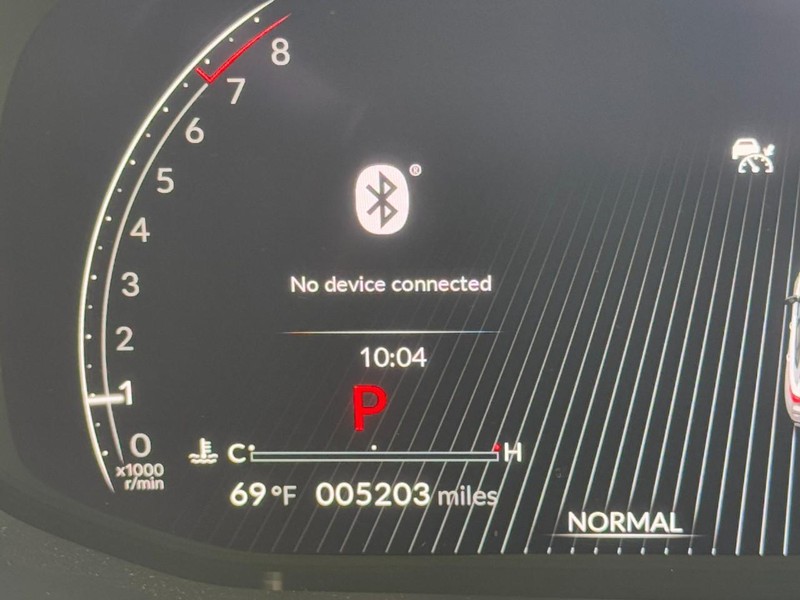 Acura MDX Vehicle Full-screen Gallery Image 21