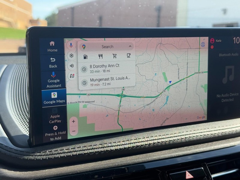 Acura MDX Vehicle Full-screen Gallery Image 25