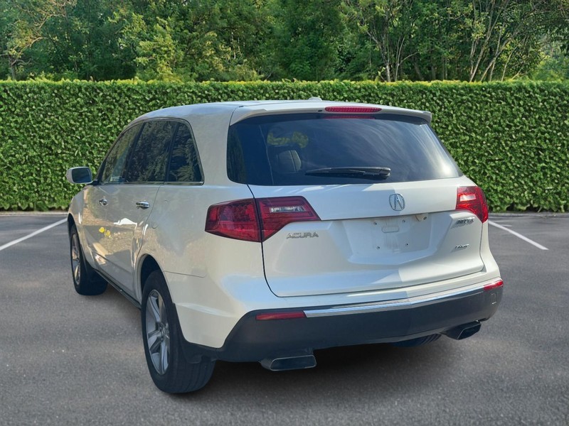 Acura MDX Vehicle Full-screen Gallery Image 04
