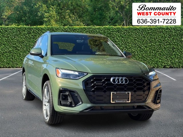 Ellisville MO 2025 Audi Q5 more details - audi q5