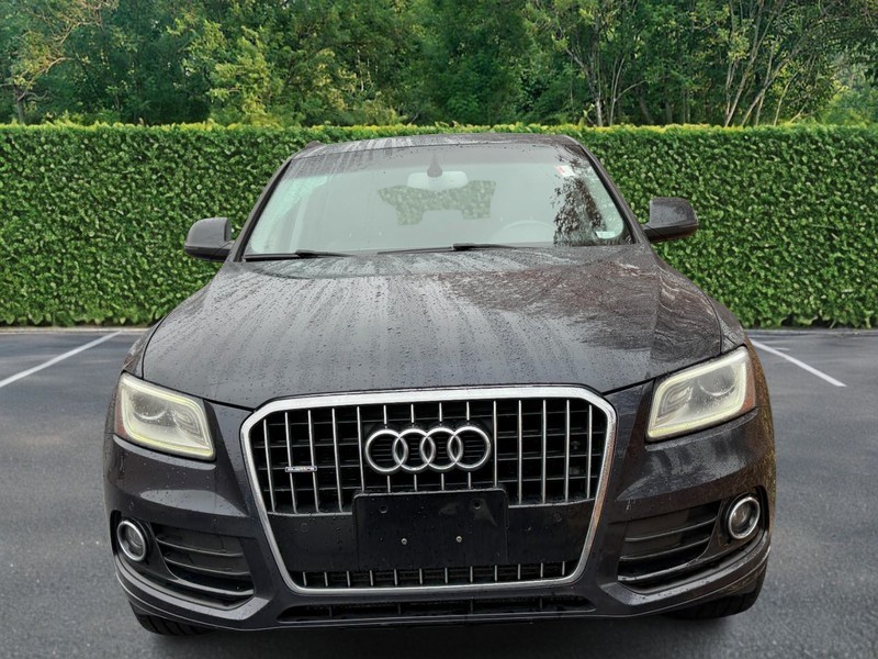 Audi Q5 Vehicle Full-screen Gallery Image 07