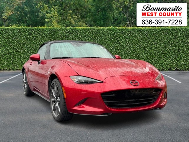 2016 Mazda MX-5 Miata Grand Touring at Bommarito MSRP site in Hazelwood MO