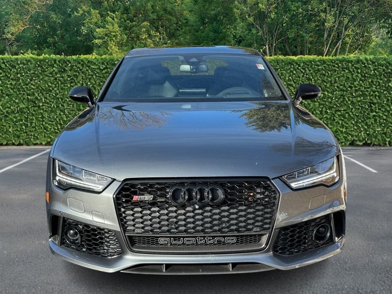 Audi RS 7 Vehicle Full-screen Gallery Image 07
